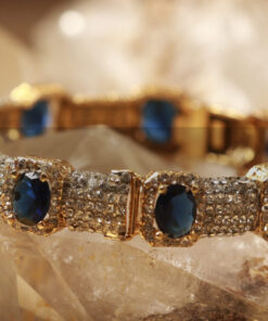 Zircon Pair Of Karra - Image 3