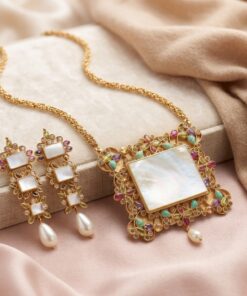 Alternative view of Multi Stone Set