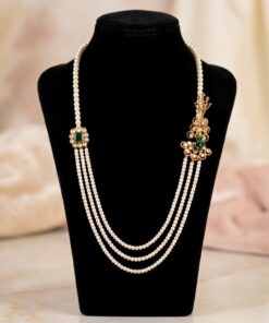 Jade Brooch Maala