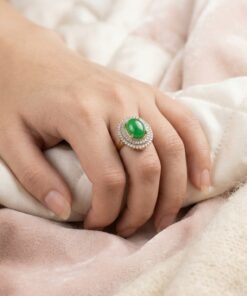 Alternative view of Olive Agate Ring