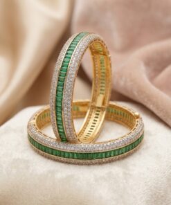 Alternative view of Emerald Baguette Bangle Set