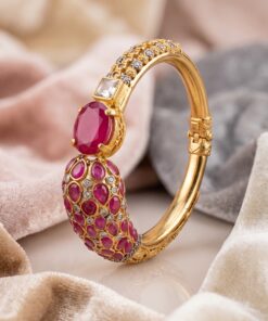 Alternative view of Antique Ruby Cluster kada
