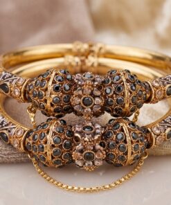 Antique Gold Studded Bangle Set